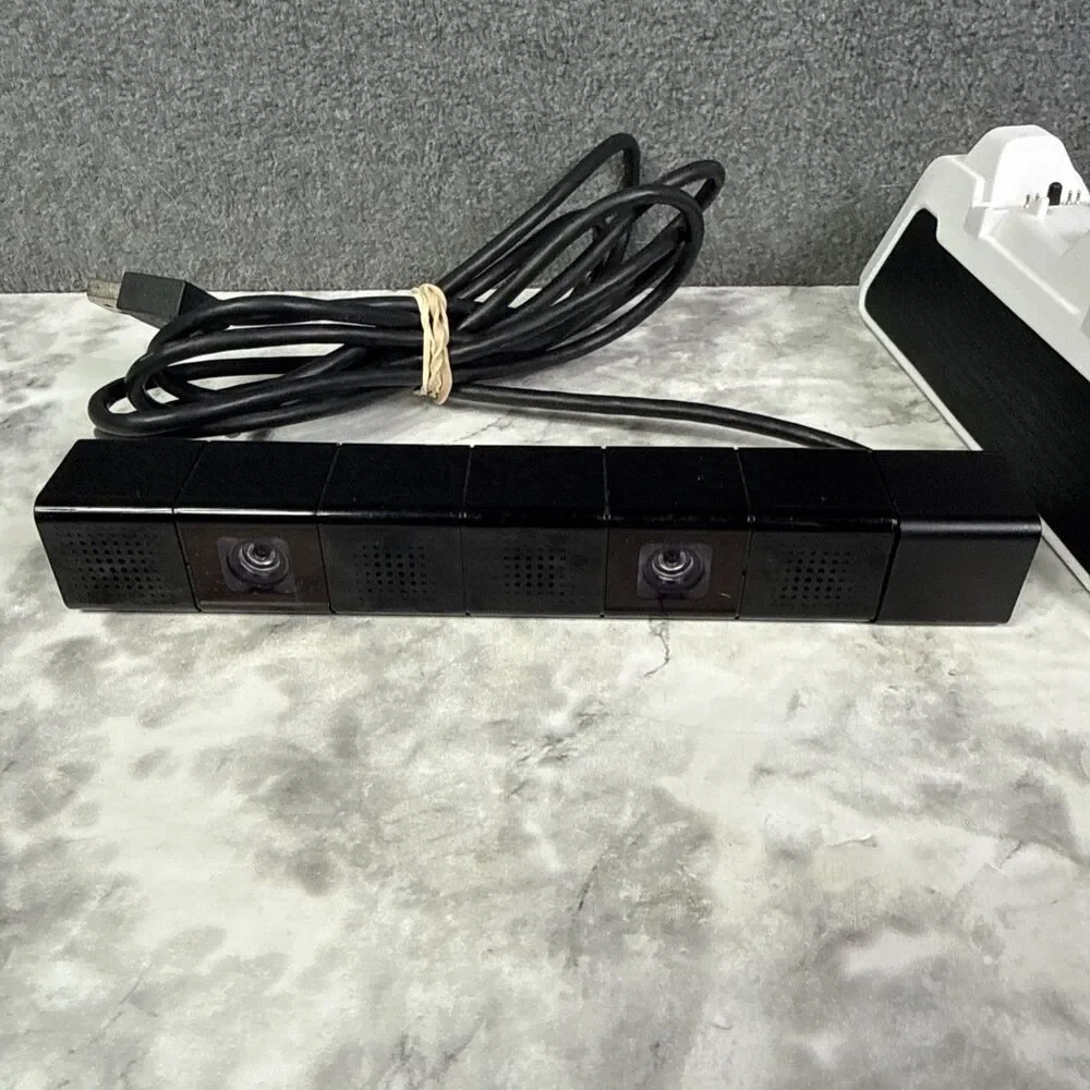 Sony PlayStation PS Camera Motion Sensor CUH-ZEY1 + Dual Charging Stand